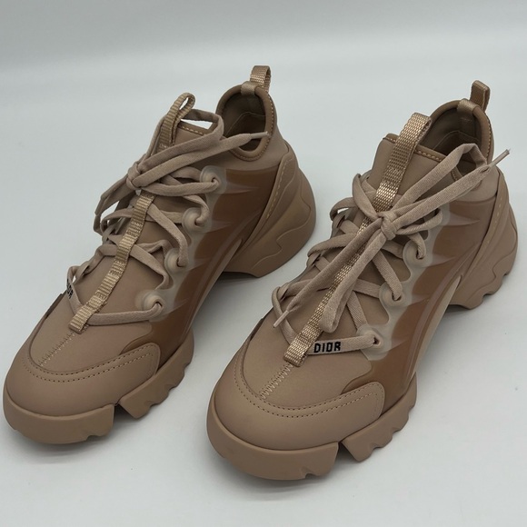 Authentic Christian Dior D-Connect sneakers in nude - Picture 1 of 15